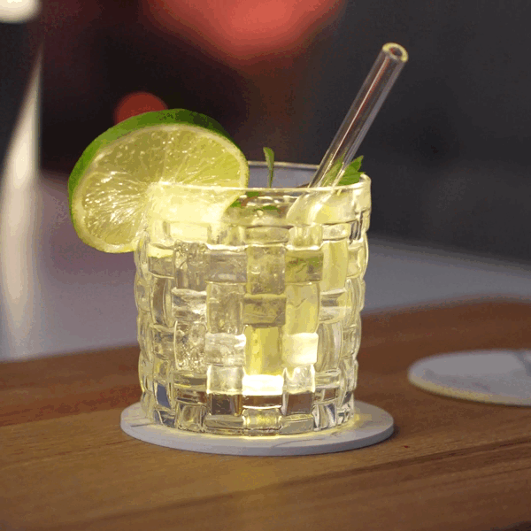 Dessous de verre lumineux avec piles de rechange offertes | Design : Rudolphe