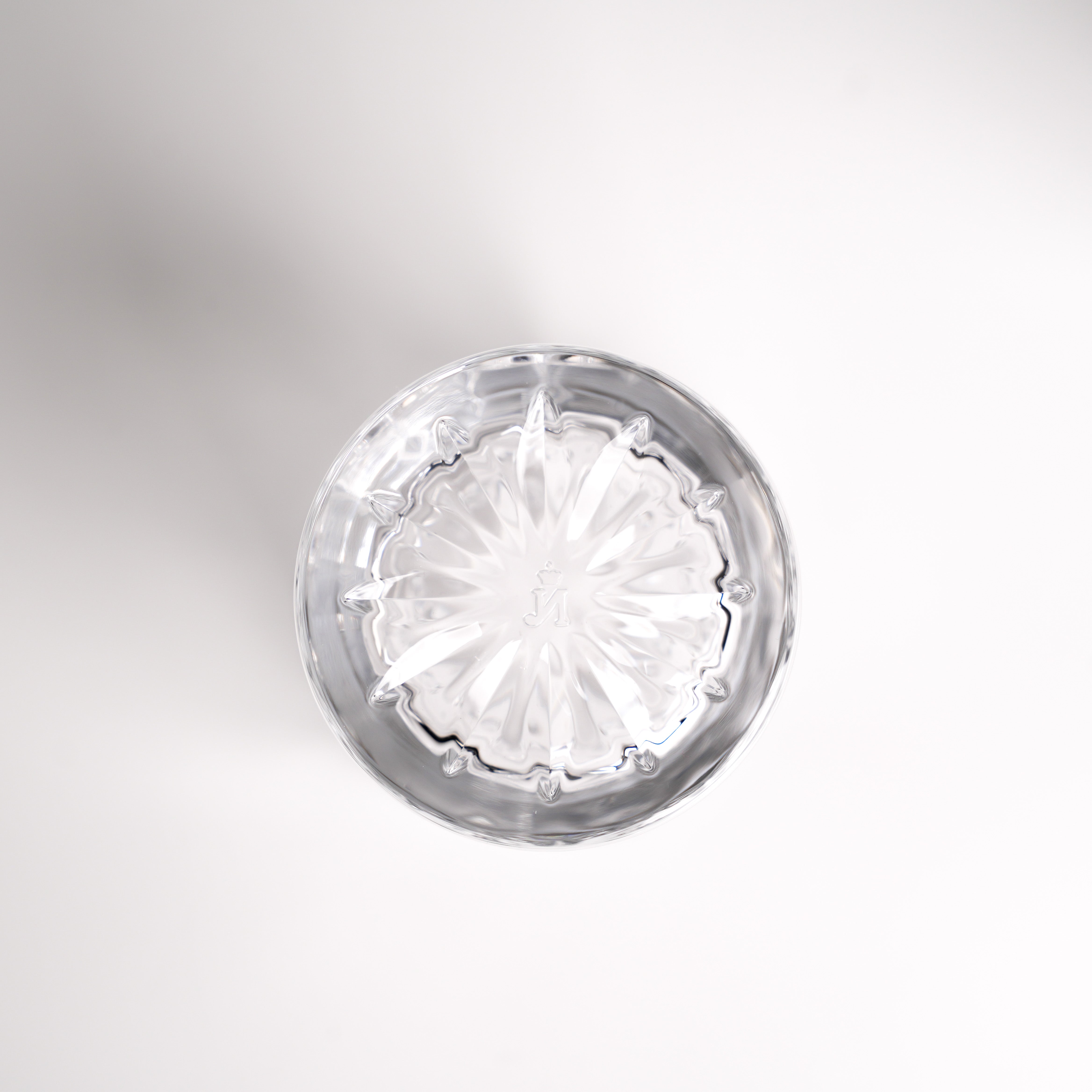 2 verres en cristal à prisme